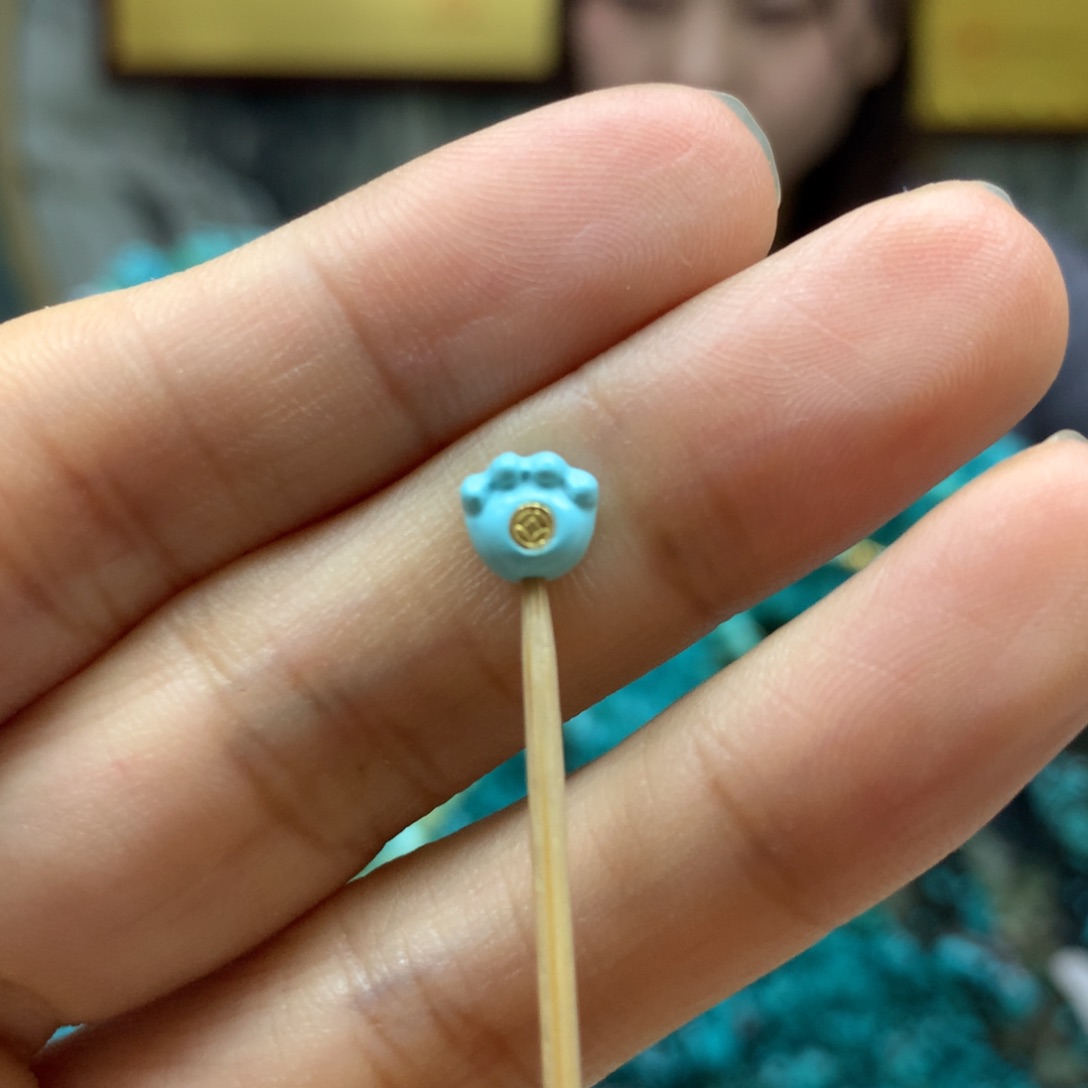 绿松石配饰未镶嵌