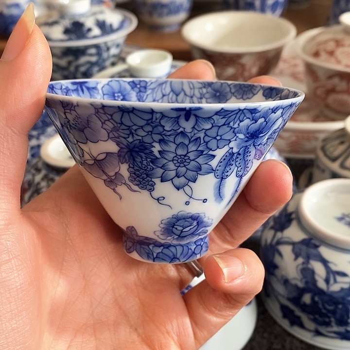 【无底款】蝶恋花斗笠杯