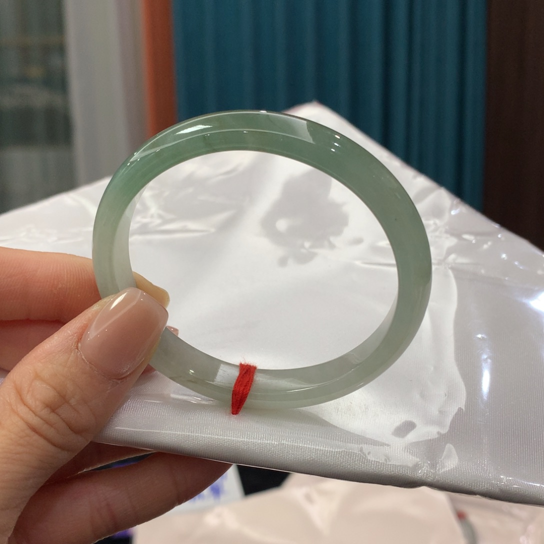 未镶嵌手镯翡翠圈口54贵妃