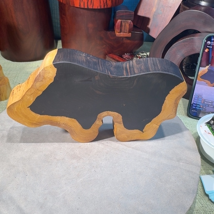 小****大果紫檀（缅甸花梨）