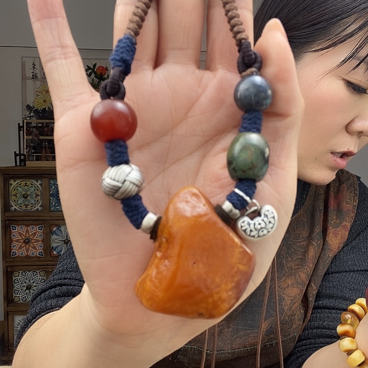 蜜蜡项链未镶嵌项链