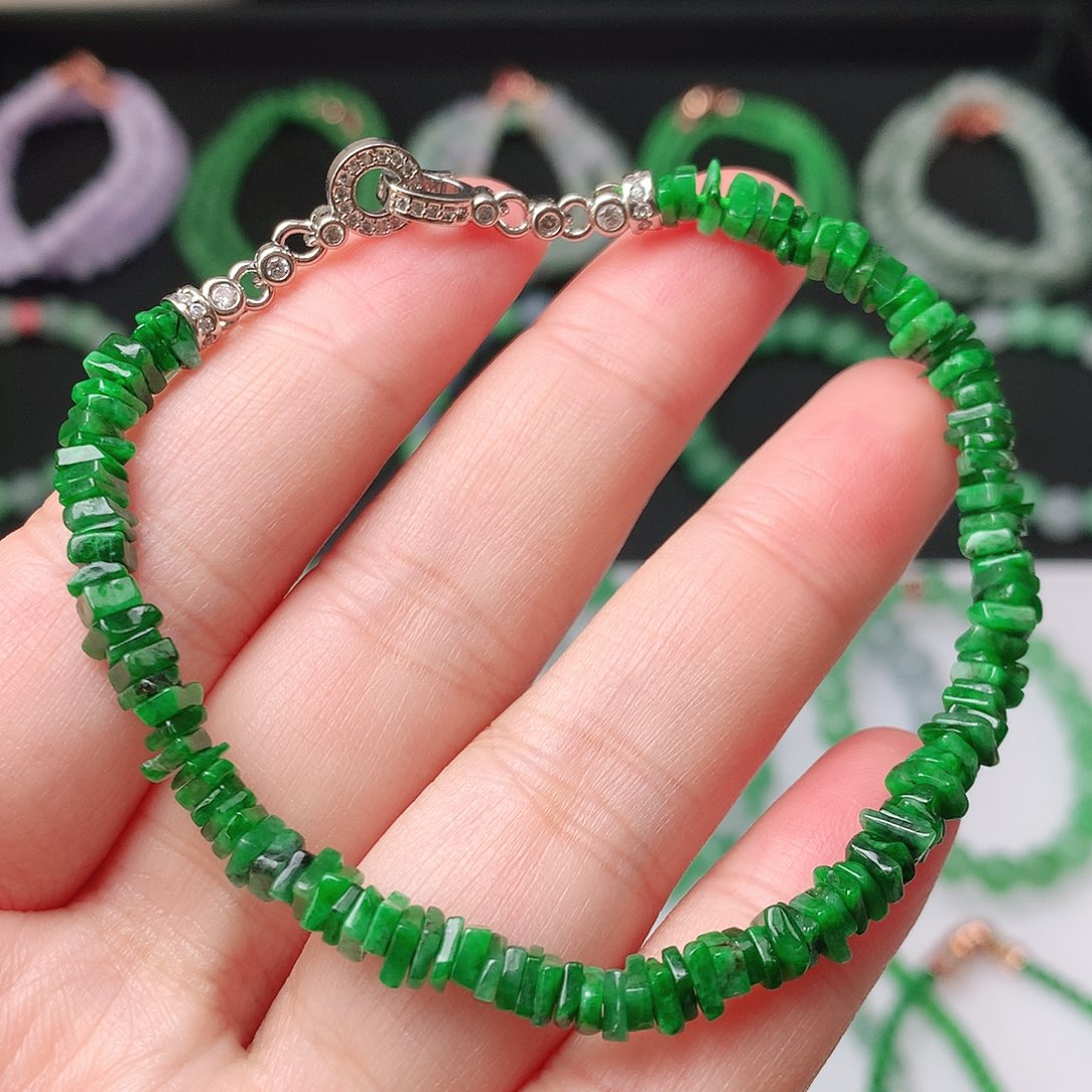 翡翠未镶嵌手链翡翠