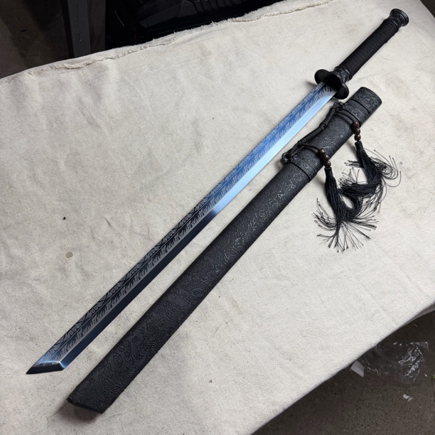 3295 龙泉昊天宝剑高锰钢一体锻打唐横刀未开刃