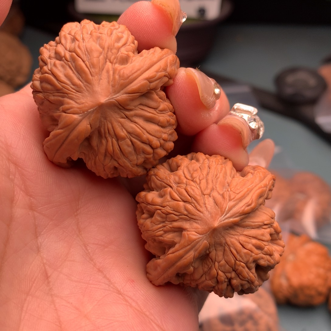 文玩核桃把件ℋ****至尊34