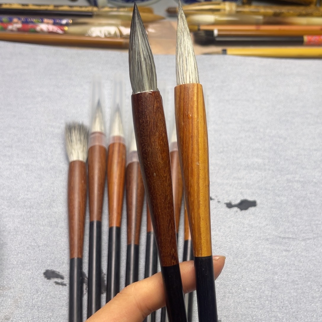 两支高货一级白尖雪狐毛病