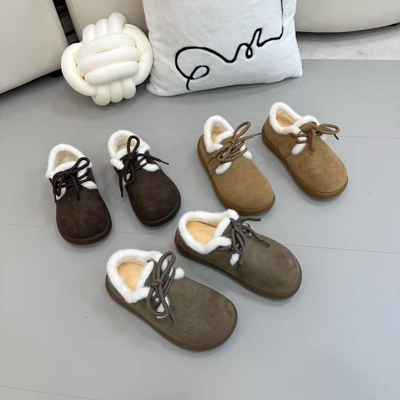 2025冬季新款纯色百搭加绒女款时尚勃肯鞋 0582