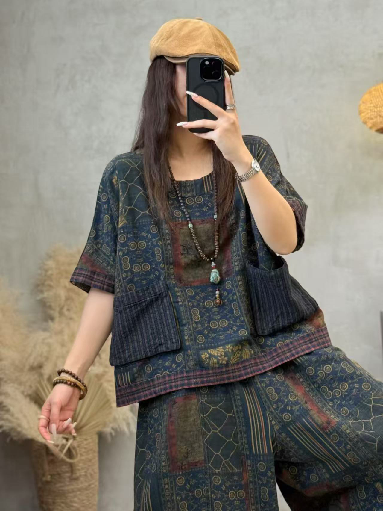 王蜜儿蓝格色织麻圆领口袋拼老布做旧上衣（长57胸围128