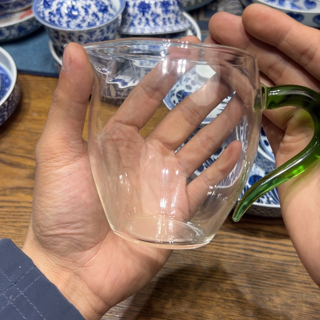 与*景德镇美术作品博览中心展出