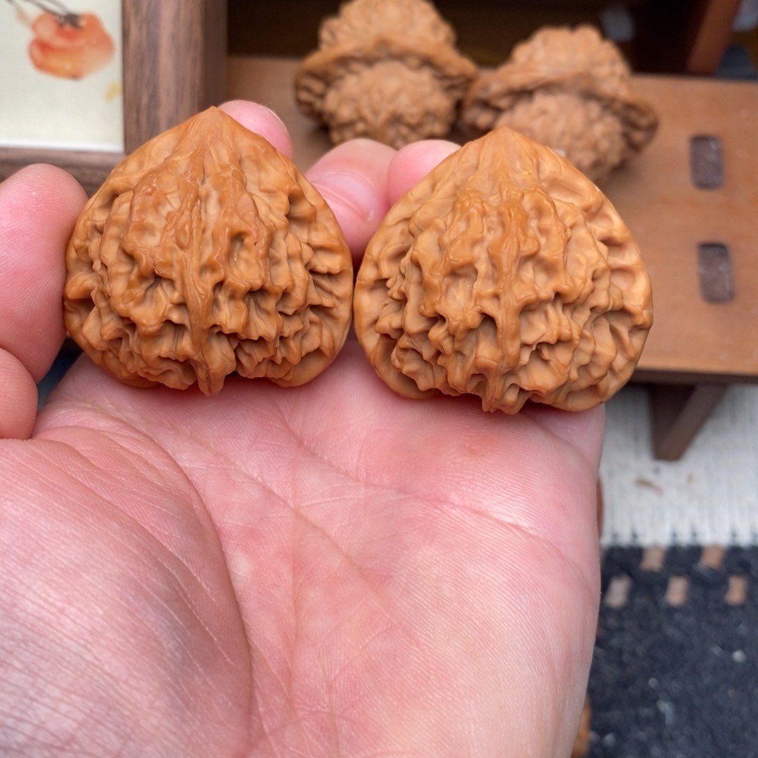 文玩核桃吊坠龙门涧39