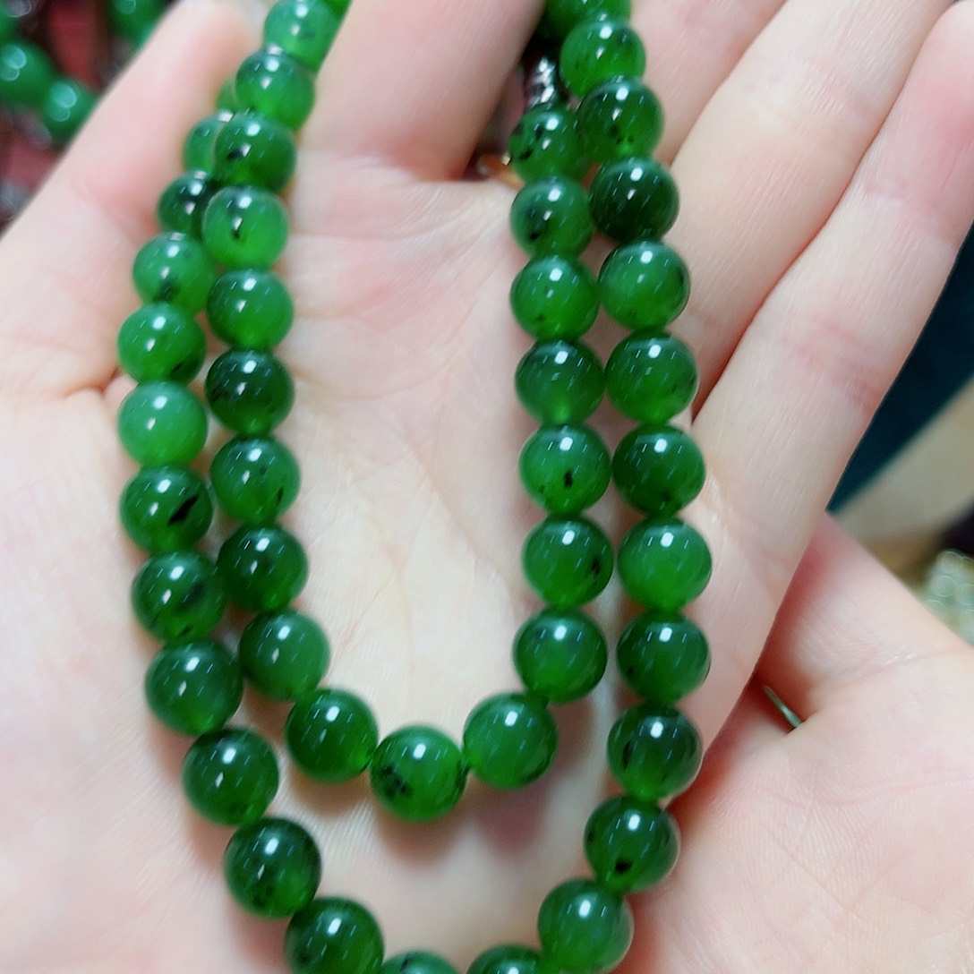 和田玉未镶嵌项链