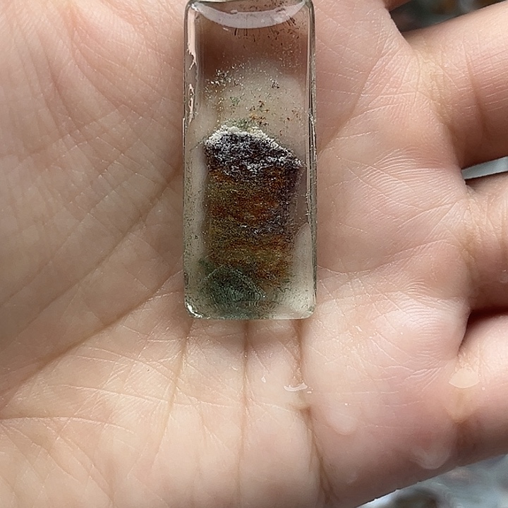 未镶嵌吊坠(赠链)水晶