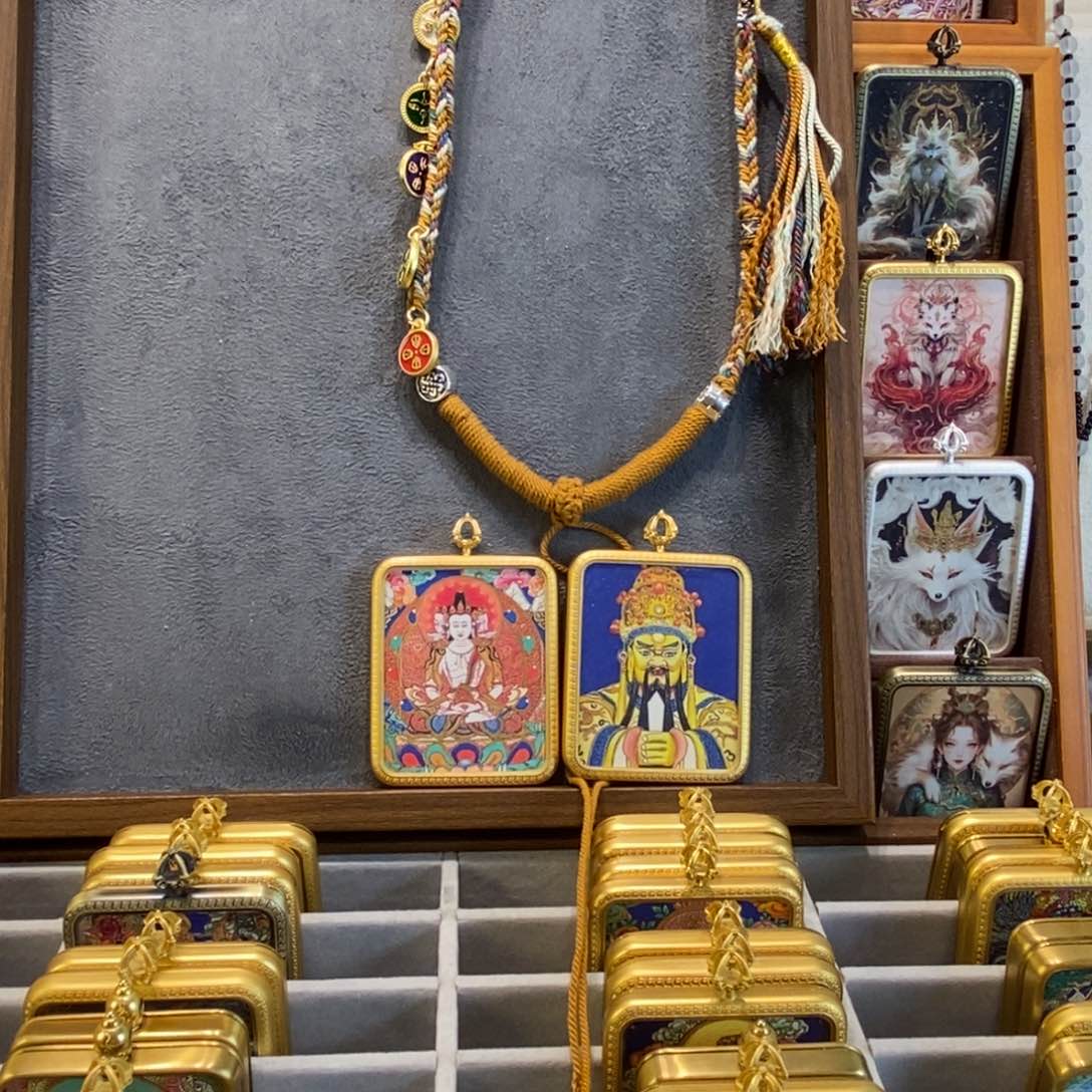吊坠龙五爷大日老师手绘唐卡