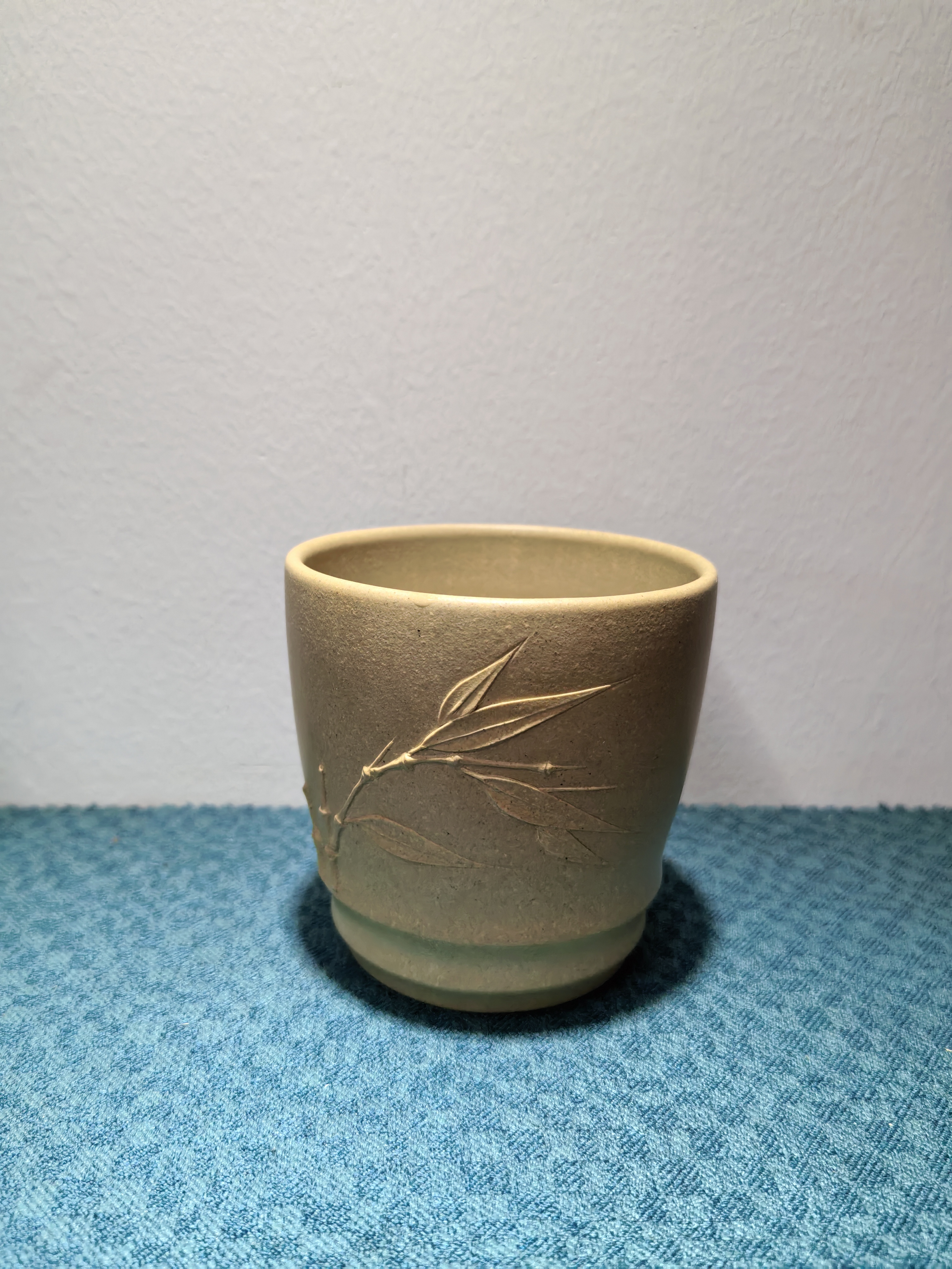 本山绿泥主人杯180cc左右   全手工制作 高雅   贵气  不可多得