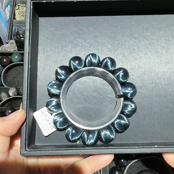 N****木变石未镶嵌手链