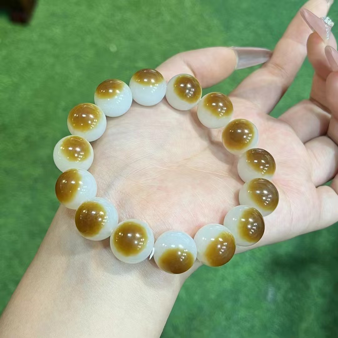 精品和田玉俄糖手串
