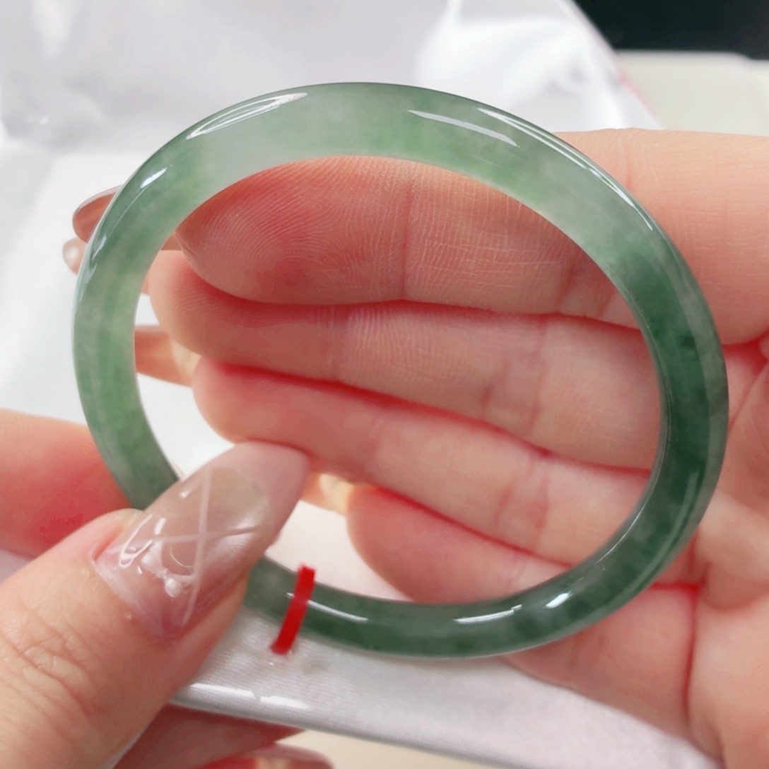 翡翠未镶嵌手镯53.2x414