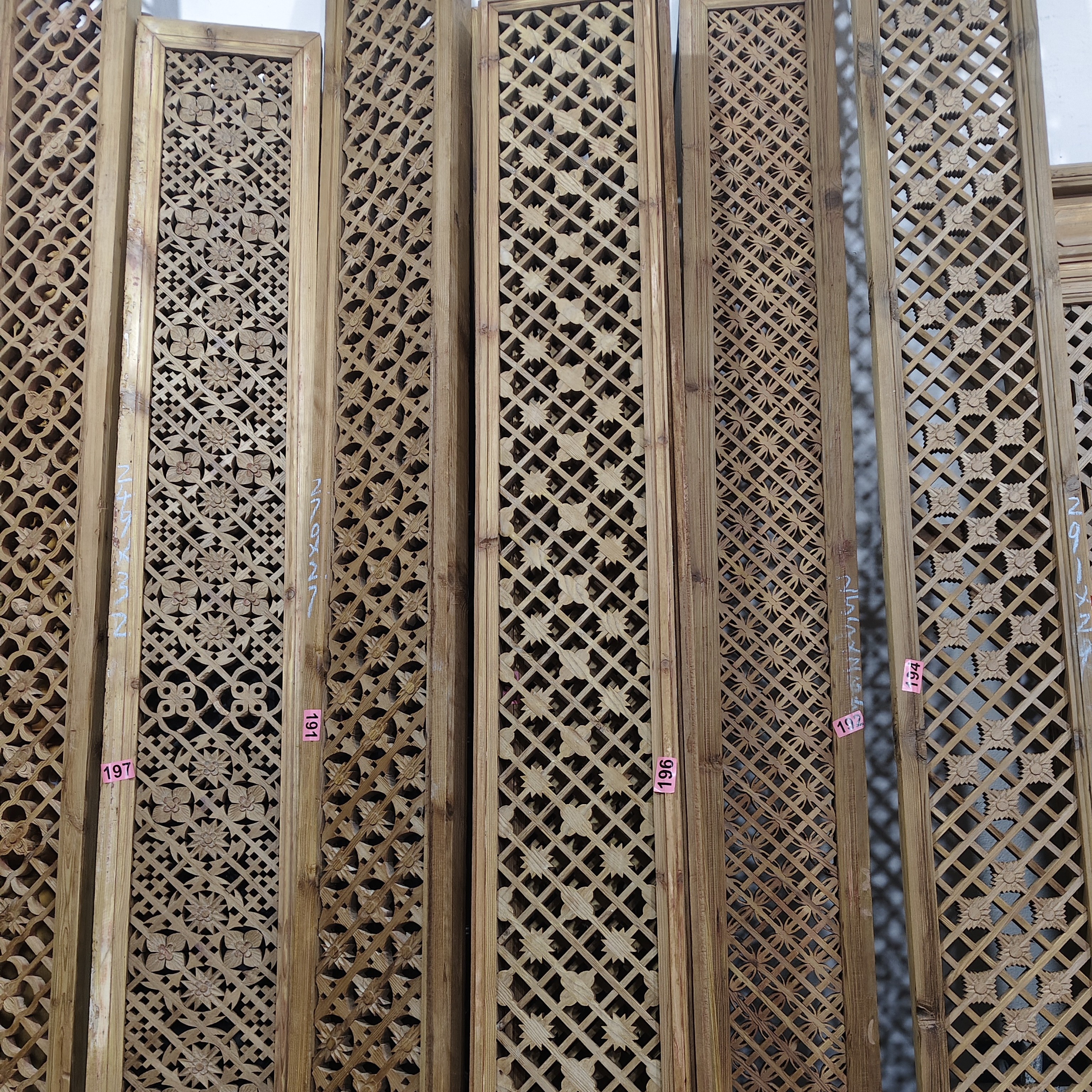 老物件，长条风窗，大小尺寸，花样多，看实物拍