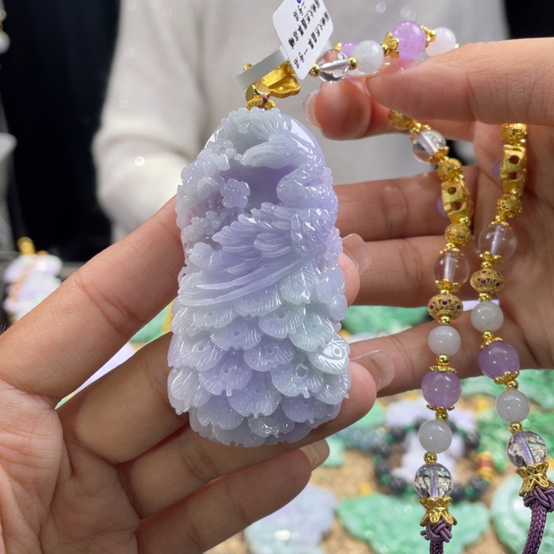 翡翠颈饰未镶嵌代编织