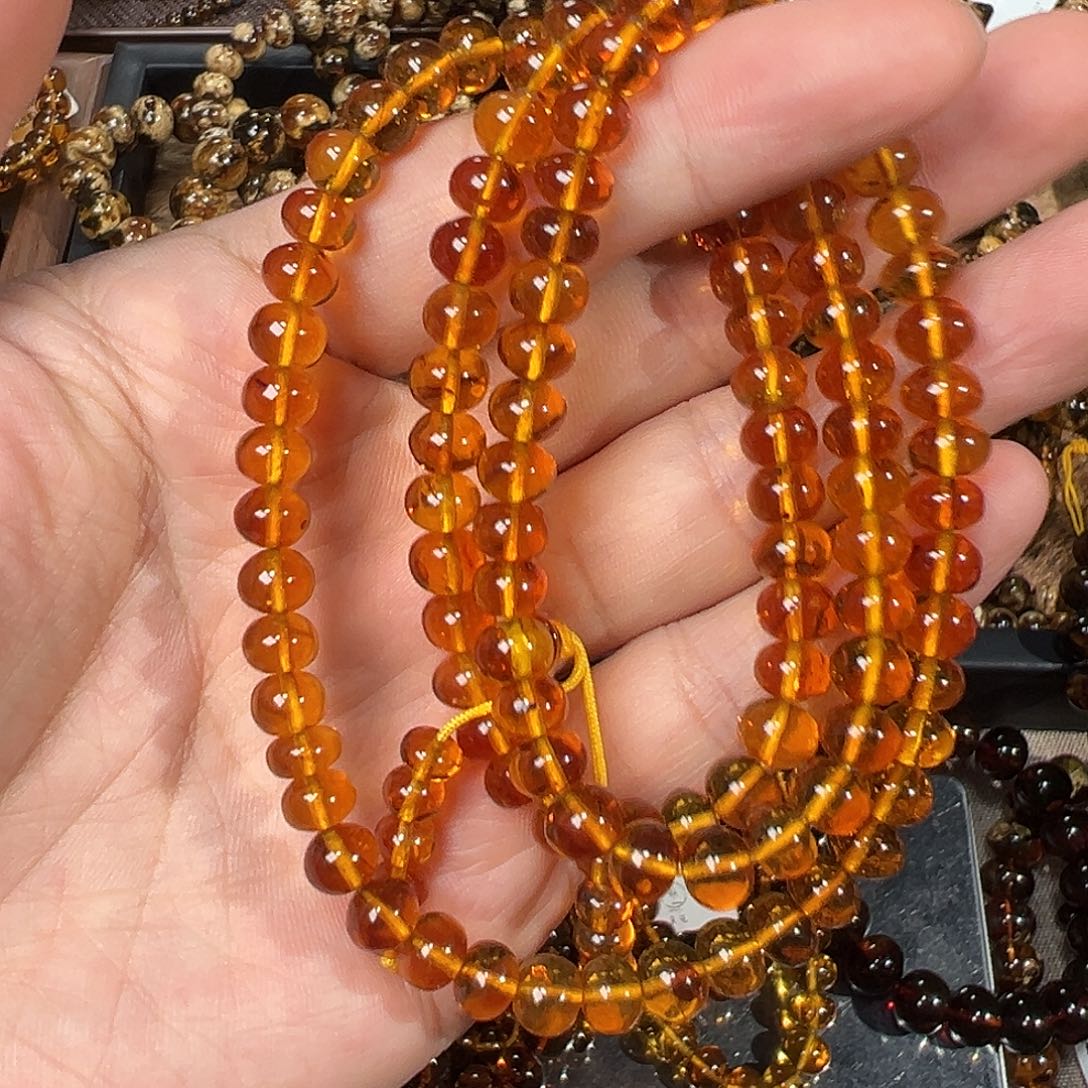 裸石琥珀未镶嵌？抚顺琥珀