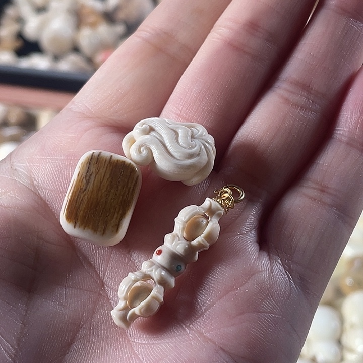 泥塑不打孔联系客服