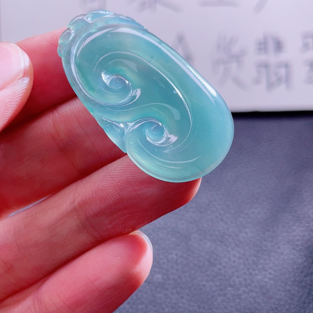 翡翠颈饰未镶嵌9999999999