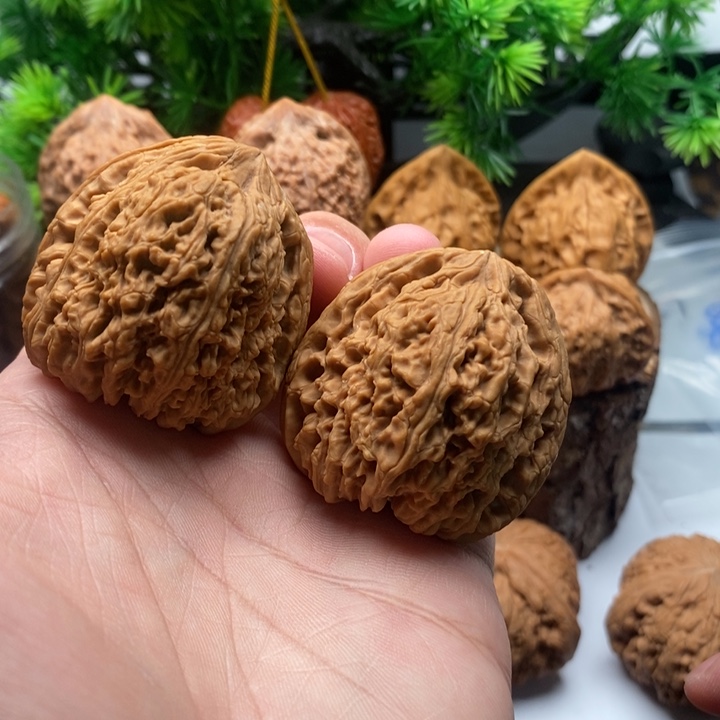 把件文玩核桃40全品南疆石