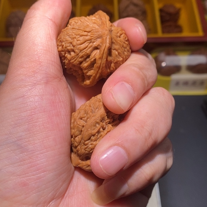 文玩核桃把件哈****兽38南疆