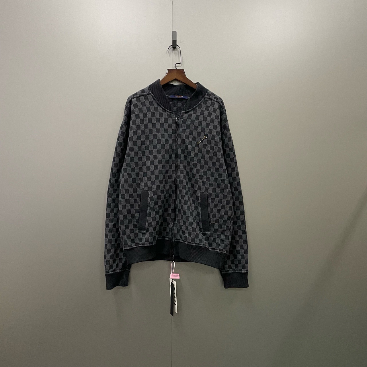 95新 LouisVuitton/路易威登 LV 棋盘格别针棒球外套
