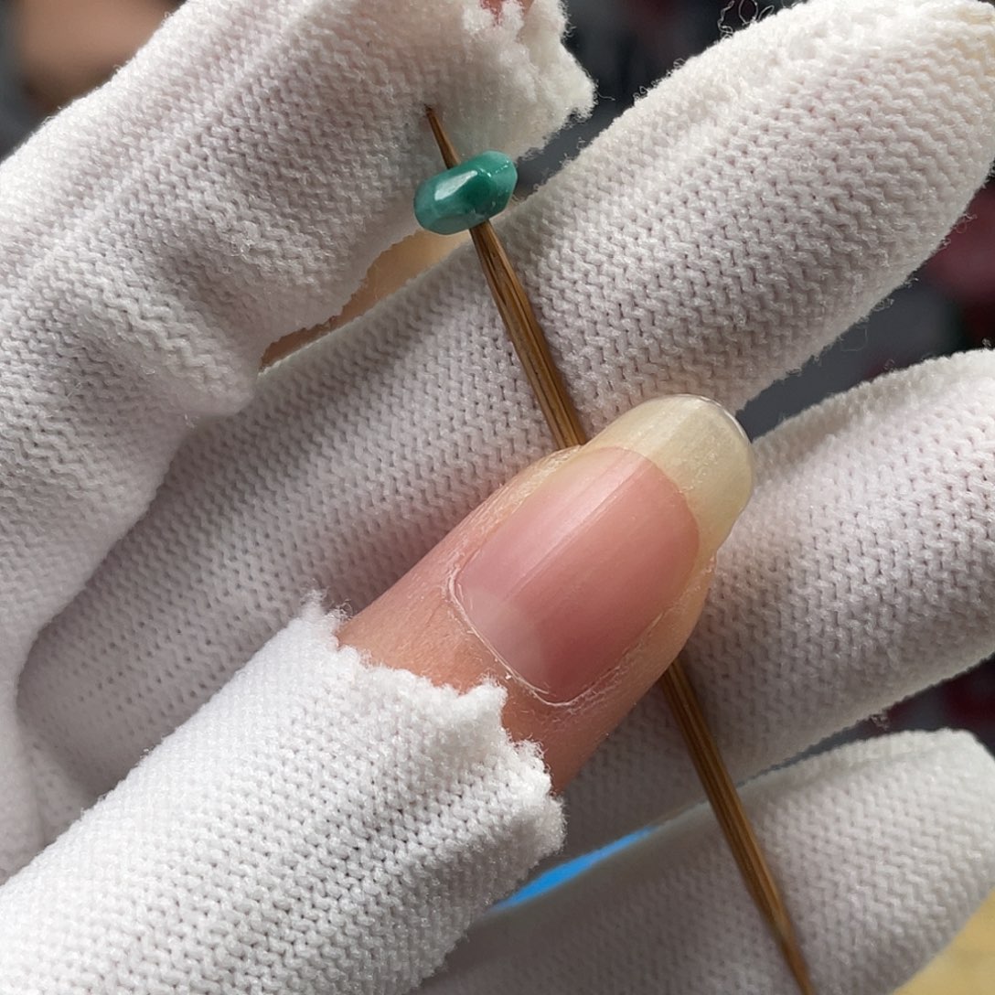 绿松石未镶嵌挂件