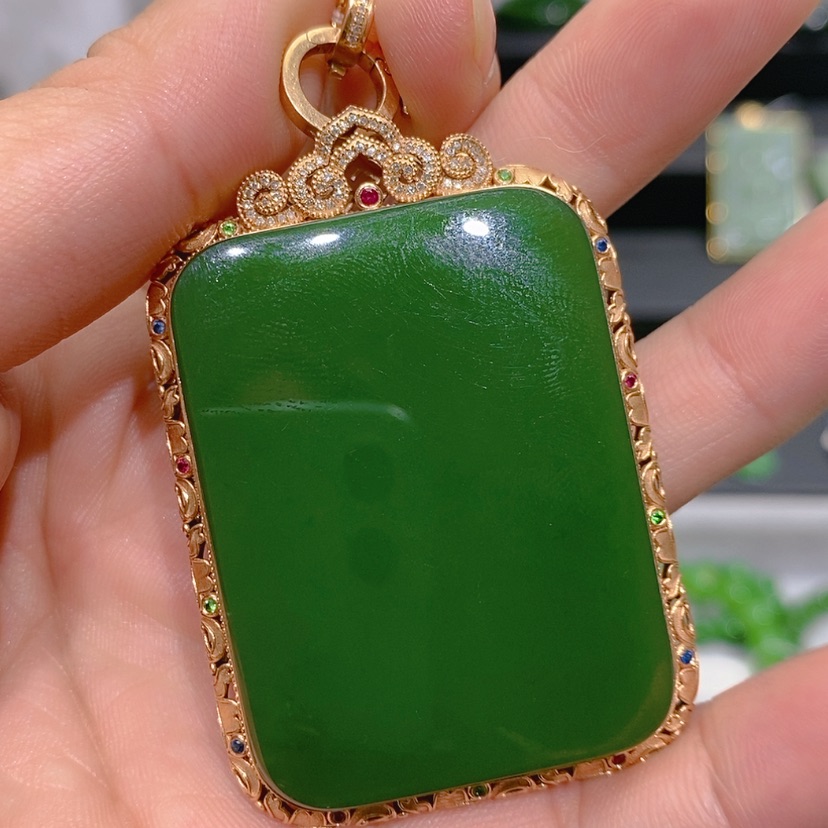 【闪购商品】和田玉（碧玉）颈饰未镶嵌