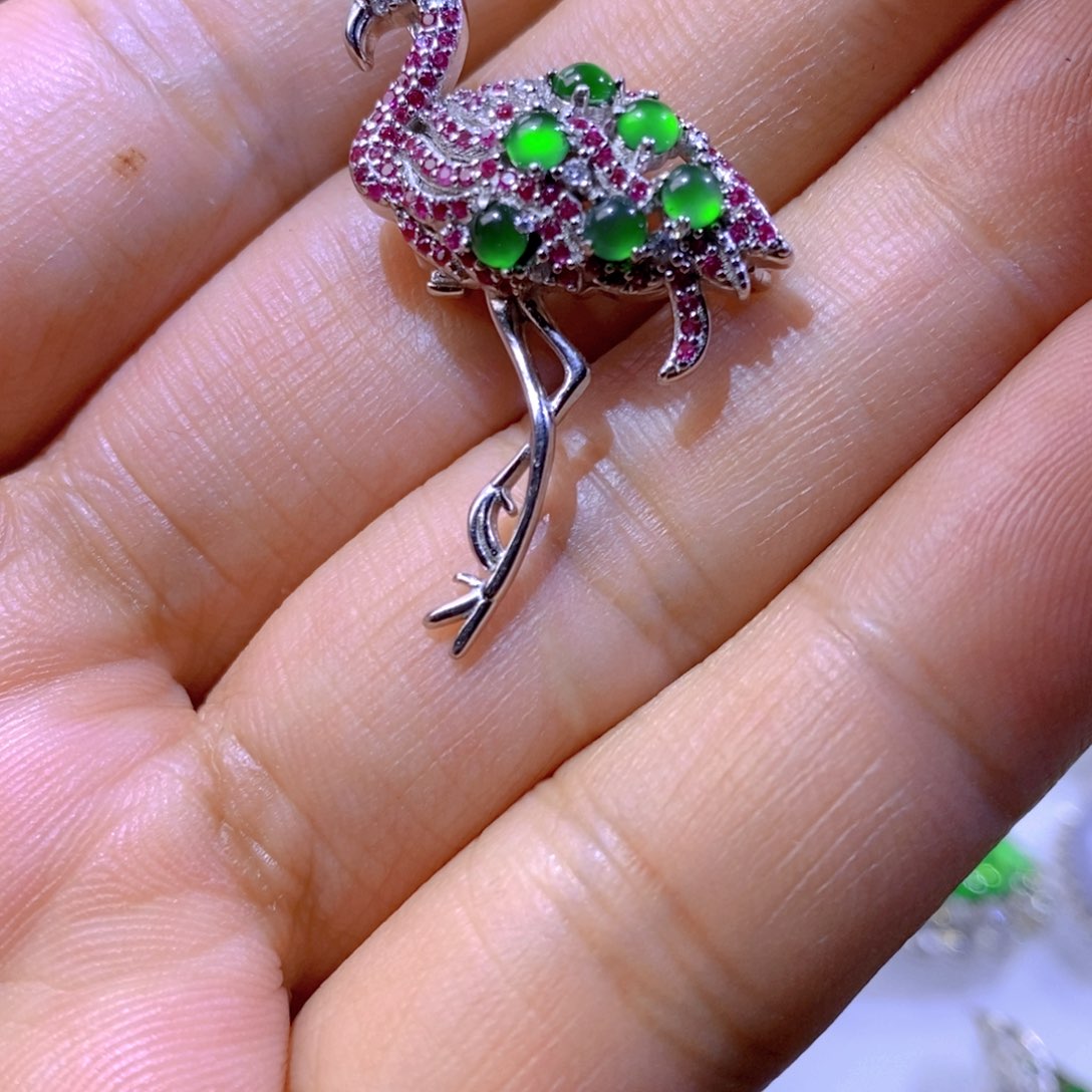 翡翠耳饰银S925镶嵌天然翡翠