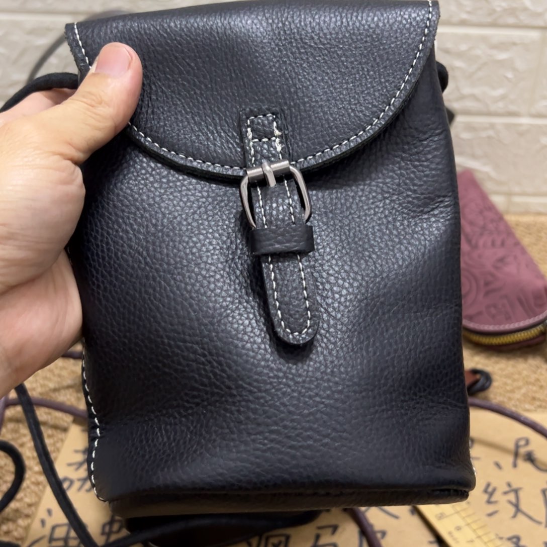 【闪购商品】头层牛皮黑色