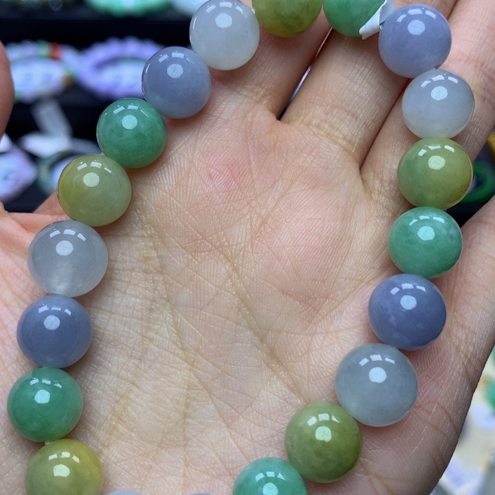 翡翠手链未镶嵌翡翠