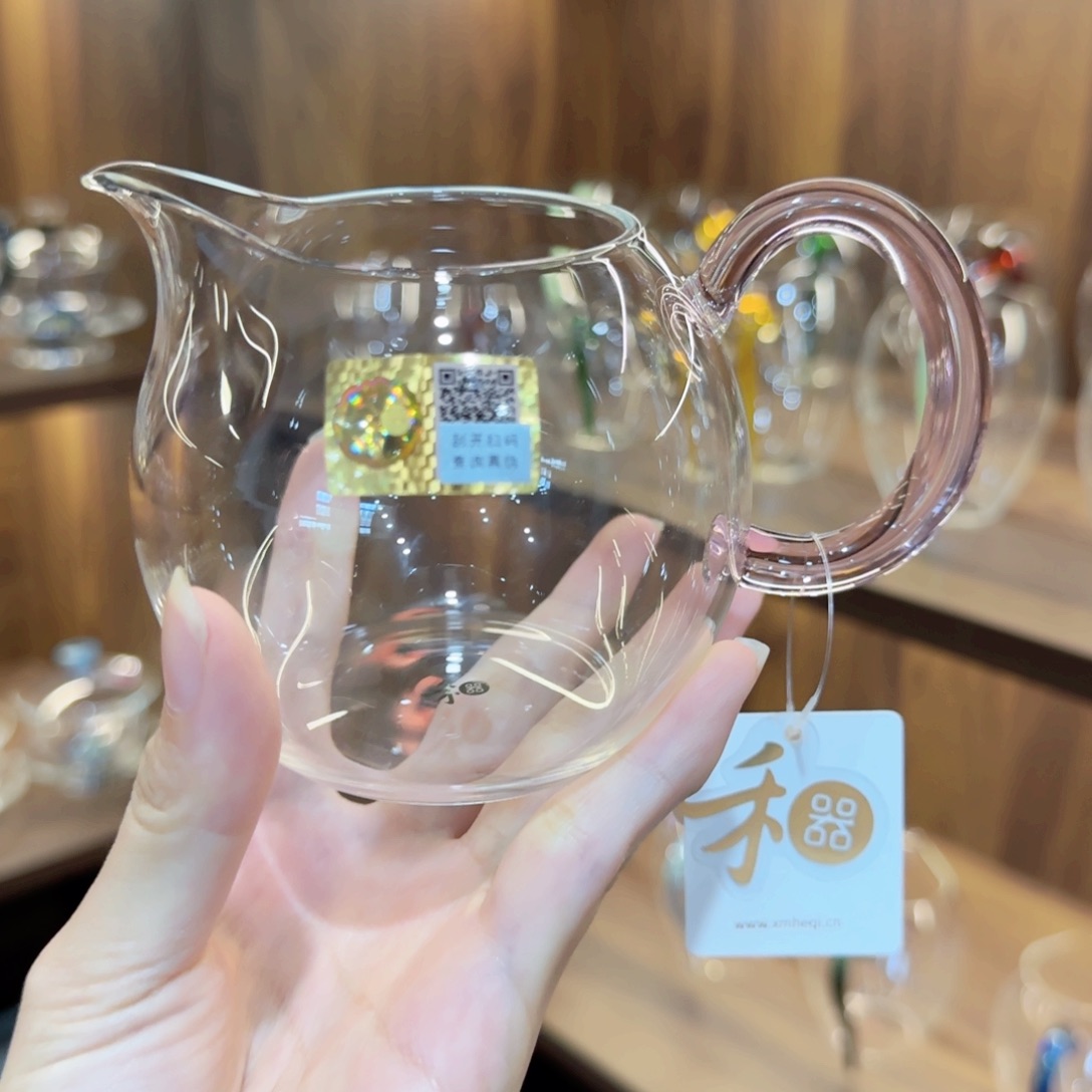 禾器畅然浅粉色。。