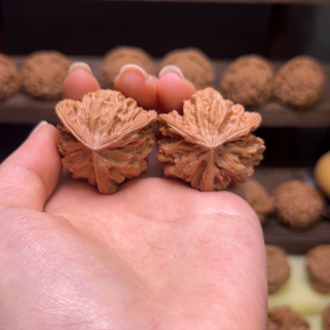 把件文玩核桃s5三棱