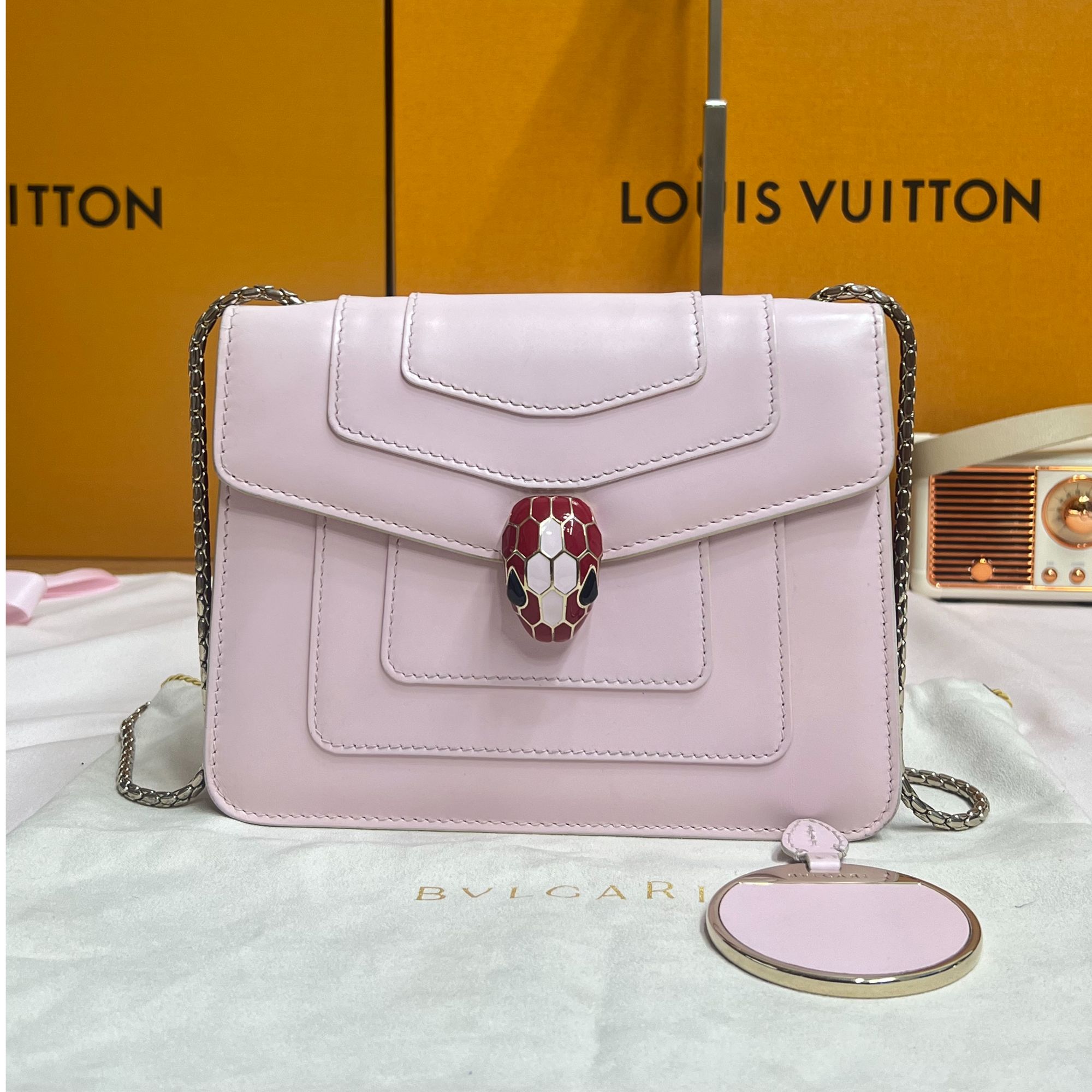 95新 BVLGARI/宝格丽 粉色小号蛇头链条包/单肩时尚女士包