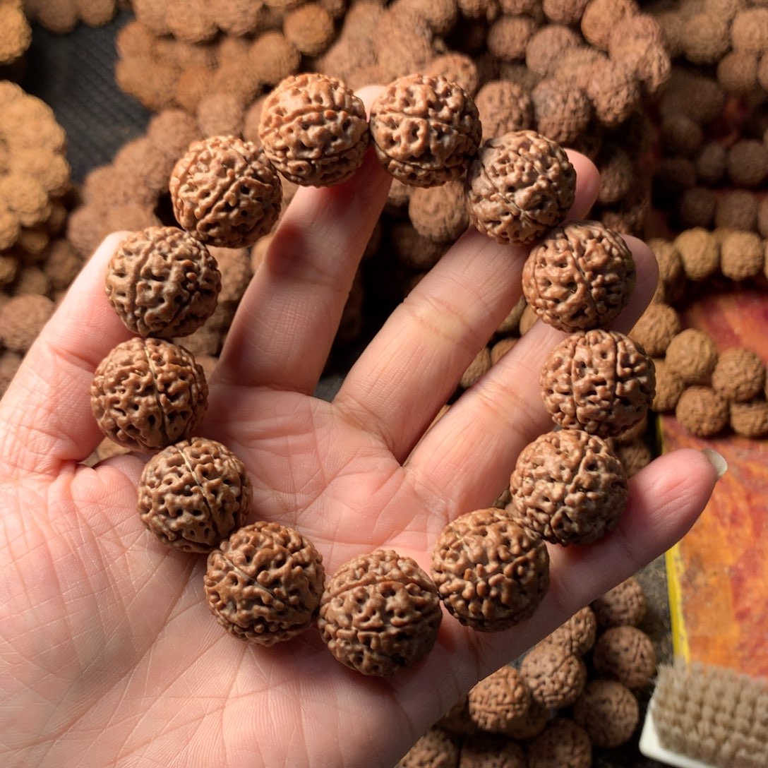 手串金刚菩提7卡20 编号27