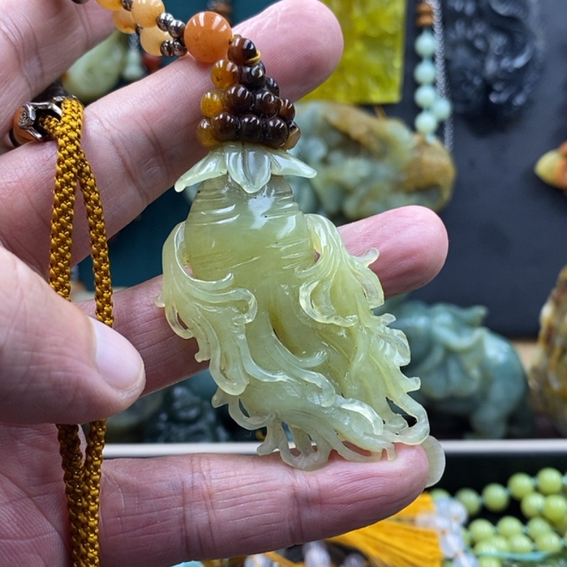 【闪购商品】未镶嵌岫玉吊坠