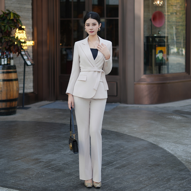 纯色西装外套女气质名媛高级感2025新款小个子阔腿裤休闲西服套装