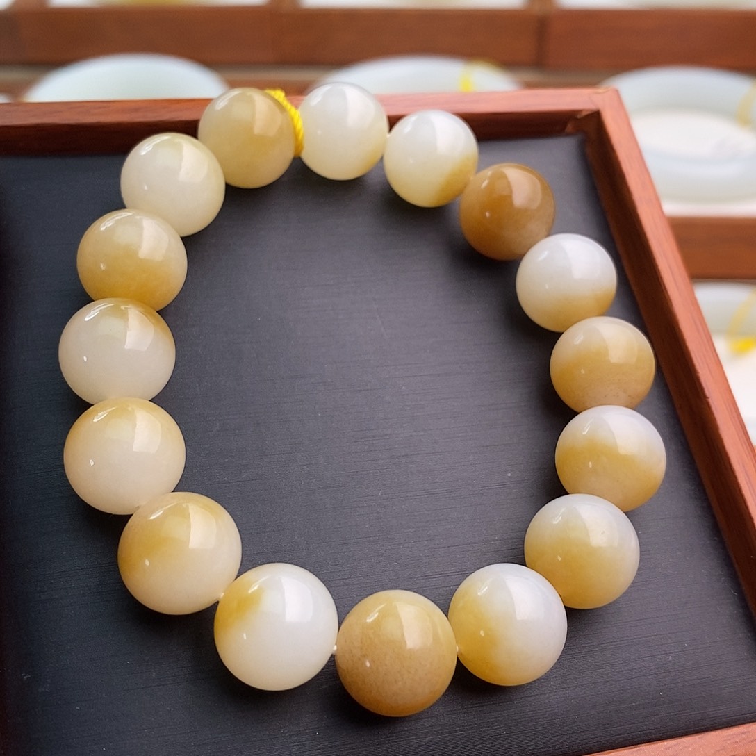 和田玉（糖玉）未镶嵌手链