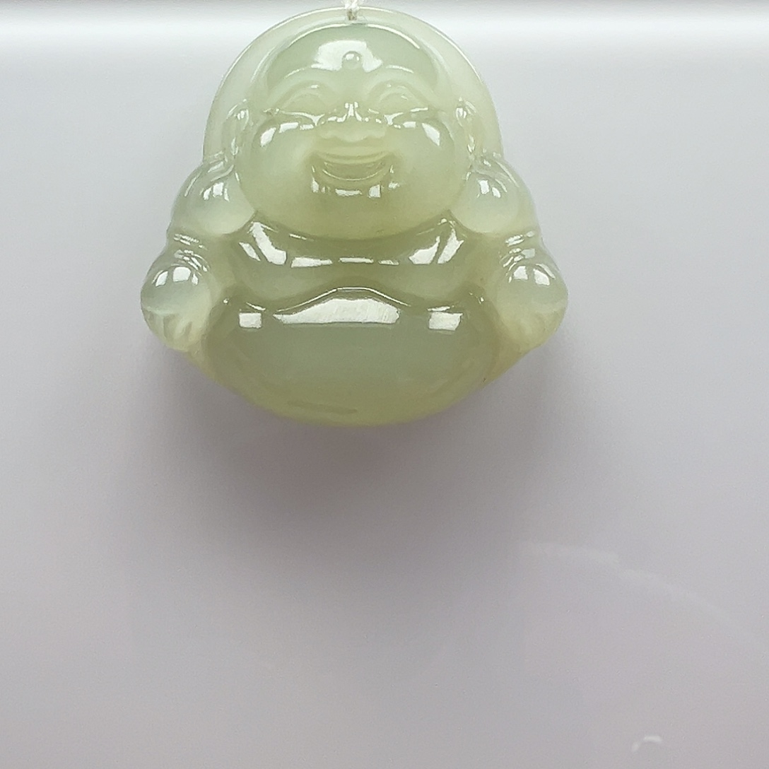 和田玉颈饰未镶嵌桃*