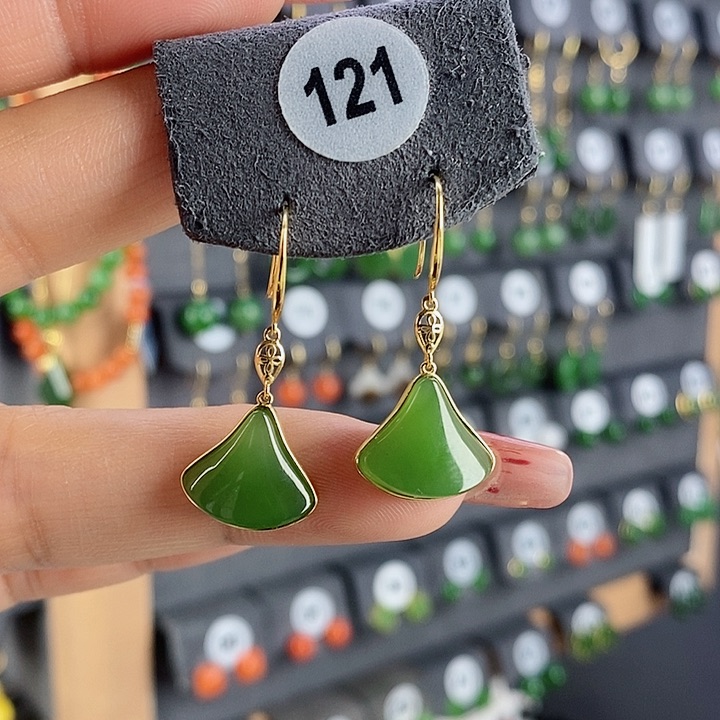 和田玉耳饰18K金镶嵌