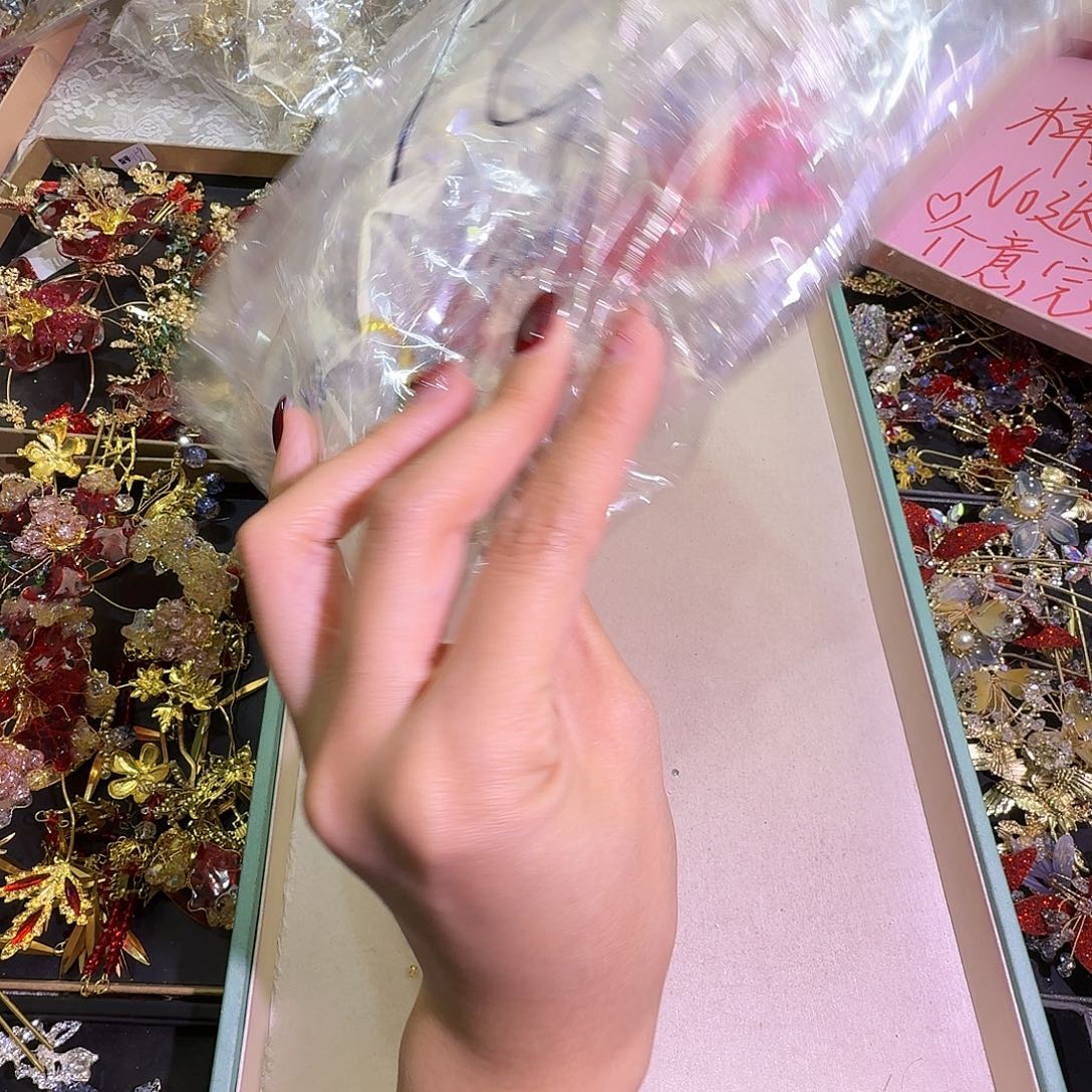 化***梦混合材质新娘头饰不退不换不售后无礼盒备注2