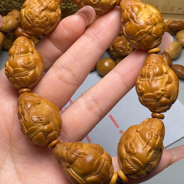 橄榄核手串/手链八大财神