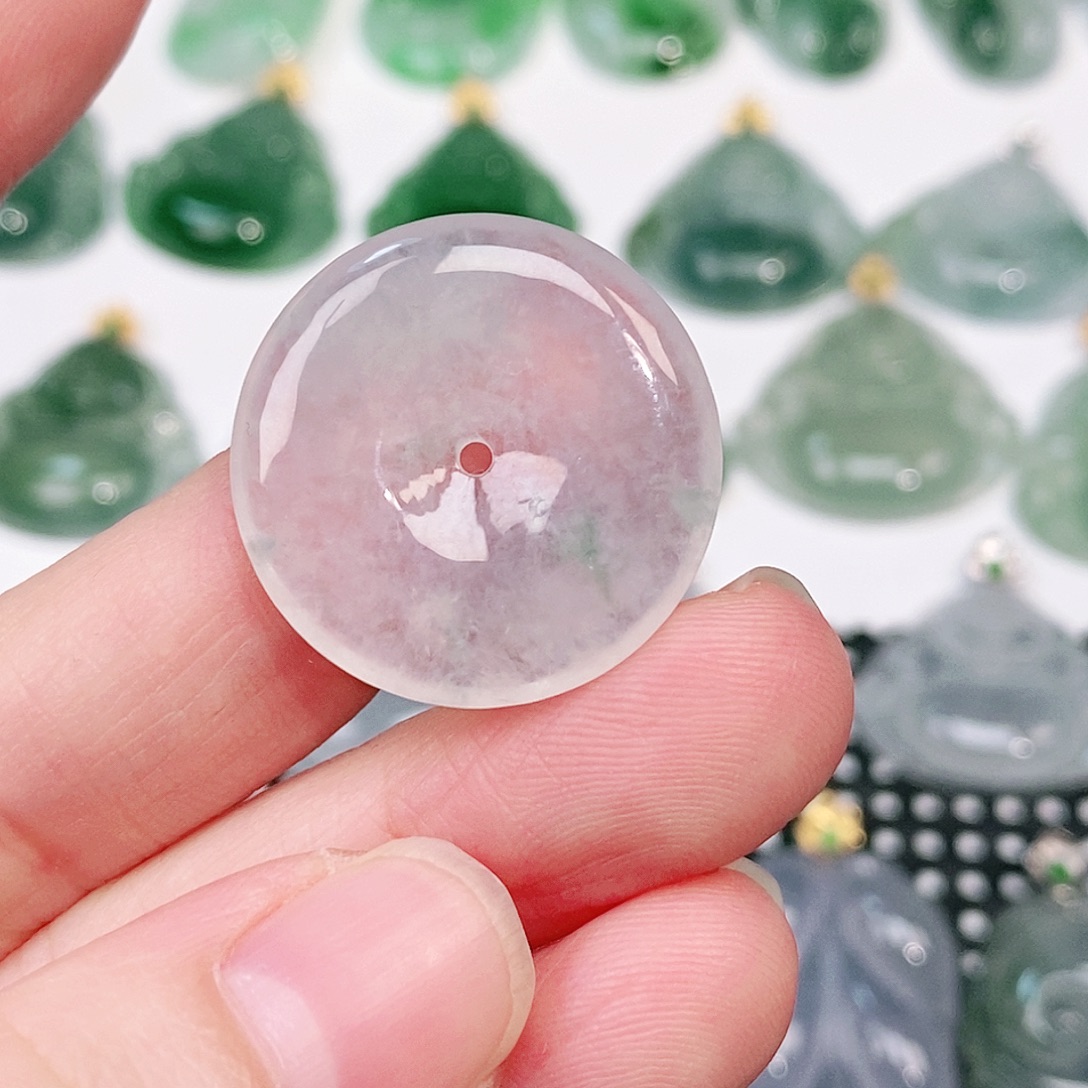 翡翠未镶嵌颈饰24/4.3