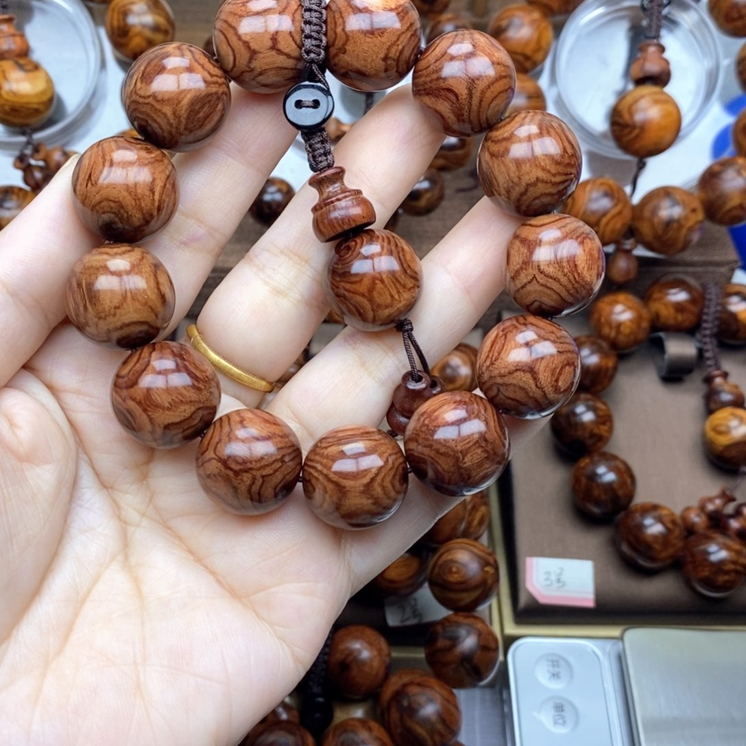 花梨木类天**鷄黄花梨黄花梨黄花梨