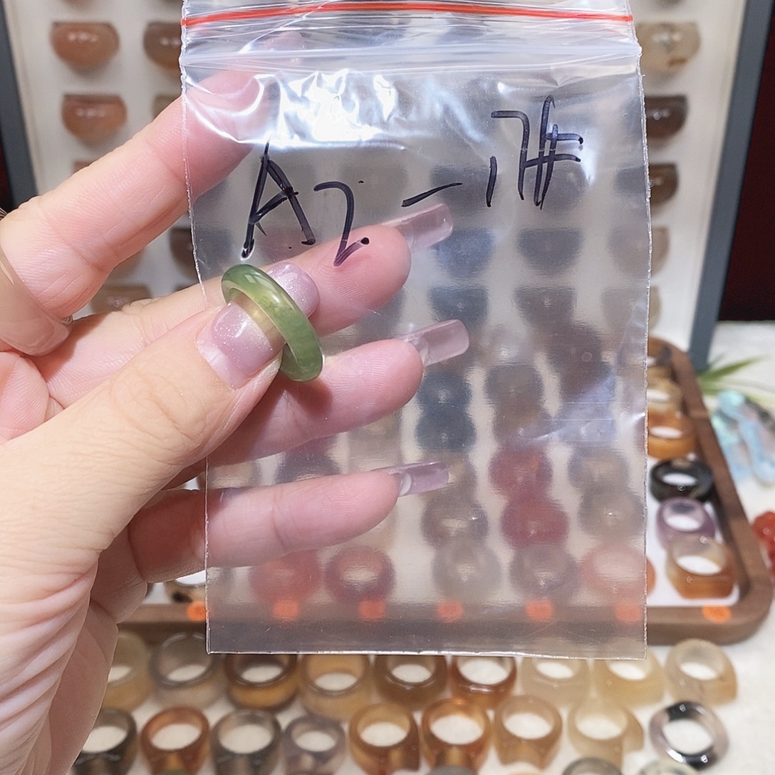 玛瑙/玉髓未镶嵌戒指港17福利不退换