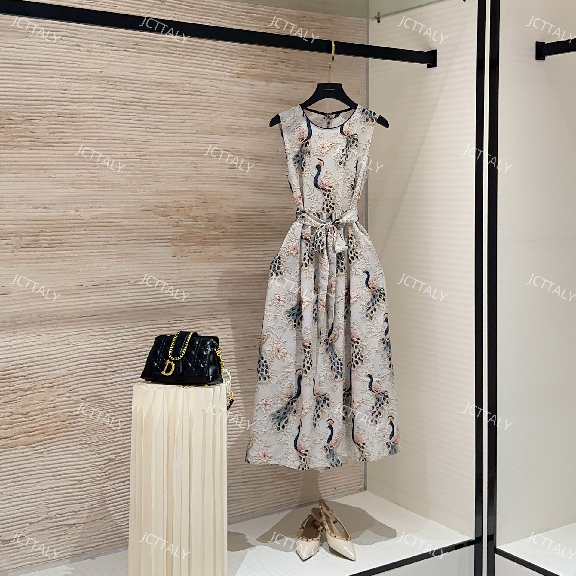 【宠粉价】夏季新款无袖显瘦国风时尚气质宽松连衣裙W-A257