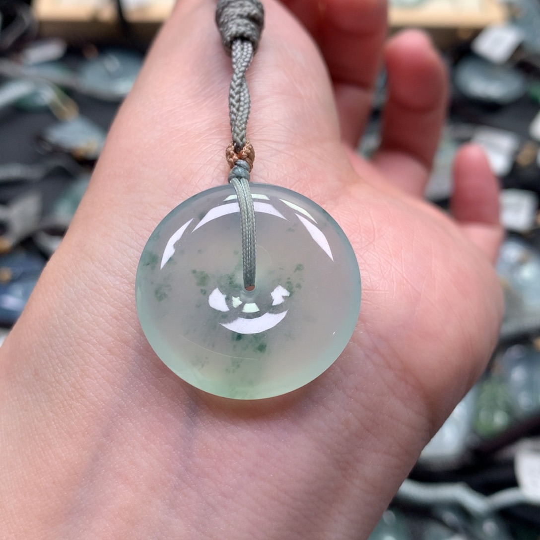 翡翠颈饰未镶嵌0000000000