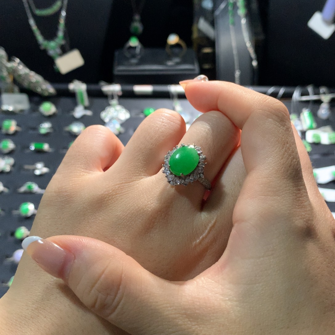 翡翠银S925镶嵌耳饰